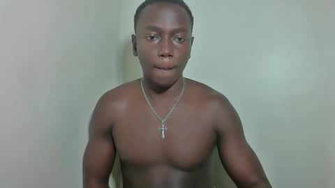 sexylinkebony2 online show from March 11, 4:18 am