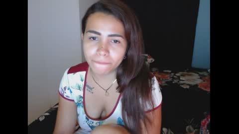 Snapshot of sexyloba_ chatting on December 29, 10:47 pm sexyloba independent model online show from December 29, 10:47 pm