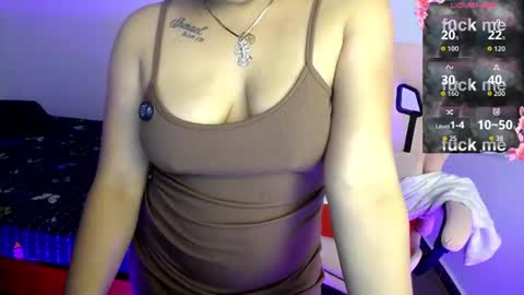 Snapshot of sexyloba_ chatting on July 13, 12:46 am sexyloba independent model online show from July 13, 12:46 am