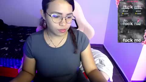 Snapshot of sexyloba_ chatting on July 14, 1:30 am sexyloba independent model online show from July 14, 1:30 am