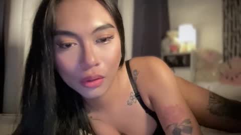 Snapshot of sexylovesappira chatting on February 9, 4:55 pm maxine online show from February 9, 4:55 pm