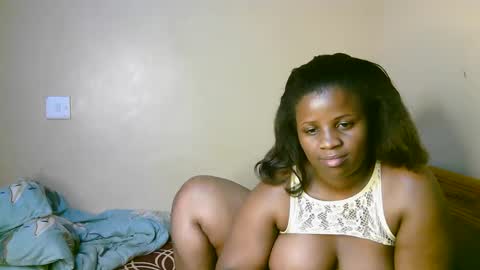 sexylucy33 online show from January 31, 8:40 pm