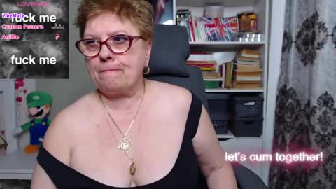 sexylynette4u online show from February 27, 10:26 am