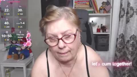 sexylynette4u online show from January 19, 10:08 am