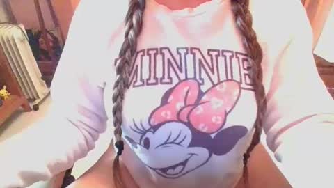 sexymisss24 online show from April 13, 3:17 pm