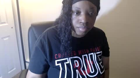 SexyMona online show from April 30, 9:26 am
