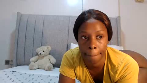 sexymonalisa1 online show from June 26, 6:07 am
