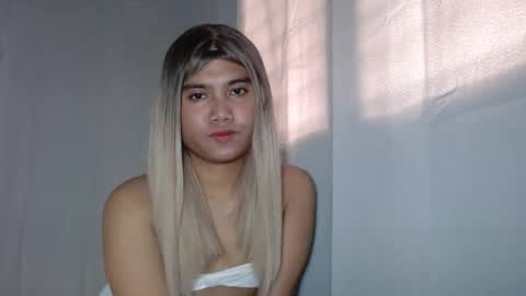 Snapshot of sexynatalia_ chatting on October 3, 6:10 am Natalia3 online show from October 3, 6:10 am