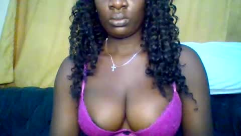 Snapshot of sexynatasha46 chatting on January 8, 6:09 am natasha online show from January 8, 6:09 am