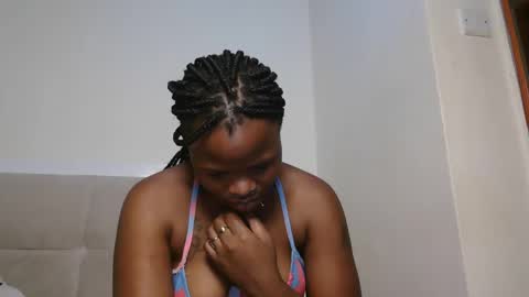 nina online show from October 25, 7:16 am