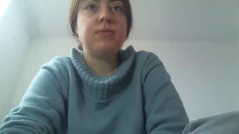 Snapshot of sexynyu18 chatting on February 16, 8:32 am Alex online show from February 16, 8:32 am