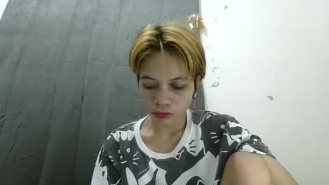 sexypinay_lyn online show from September 14, 9:25 pm