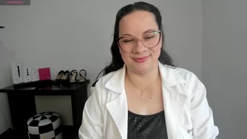 Snapshot of sexypsychologist chatting on October 6, 8:50 pm Sexy Psychologist online show from October 6, 8:50 pm