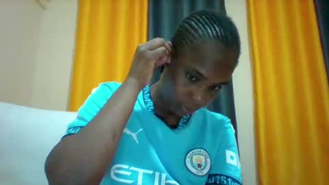 Snapshot of sexyqueen3457132 chatting on January 16, 10:12 pm DOVY ACHIENG online show from January 16, 10:12 pm