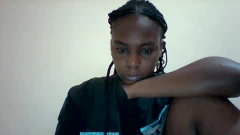 Snapshot of sexyqueen3457132 chatting on January 20, 2:43 am DOVY ACHIENG online show from January 20, 2:43 am