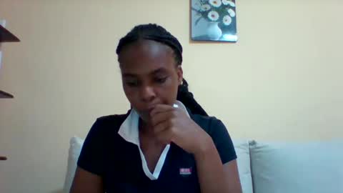 Snapshot of sexyqueen3457132 chatting on January 21, 9:13 am DOVY ACHIENG online show from January 21, 9:13 am