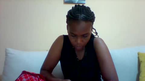 Snapshot of sexyqueen3457132 chatting on January 26, 8:46 am DOVY ACHIENG online show from January 26, 8:46 am