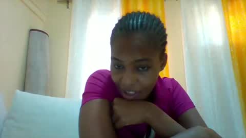 Snapshot of sexyqueen3457132 chatting on February 12, 11:40 am DOVY ACHIENG online show from February 12, 11:40 am