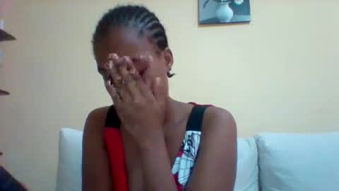 Snapshot of sexyqueen3457132 chatting on February 16, 9:15 am DOVY ACHIENG online show from February 16, 9:15 am