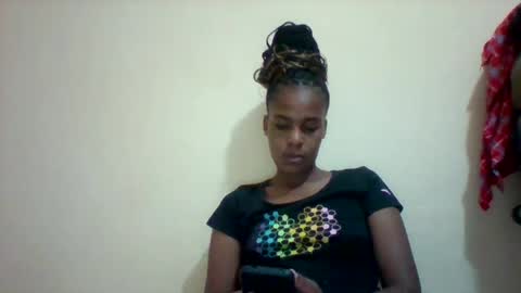 Snapshot of sexyqueen3457132 chatting on February 20, 1:03 am DOVY ACHIENG online show from February 20, 1:03 am