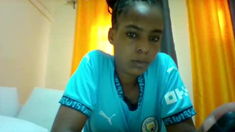 Snapshot of sexyqueen3457132 chatting on March 4, 10:02 am DOVY ACHIENG online show from March 4, 10:02 am