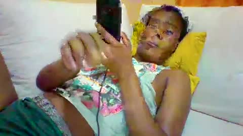 Snapshot of sexyqueen3457132 chatting on March 9, 4:44 pm DOVY ACHIENG online show from March 9, 4:44 pm
