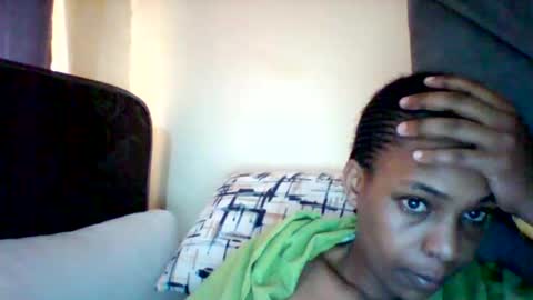 Snapshot of sexyqueen3457132 chatting on September 27, 4:28 am DOVY ACHIENG online show from September 27, 4:28 am