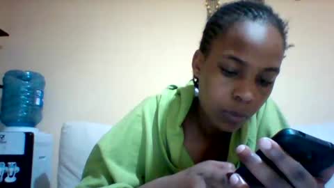 Snapshot of sexyqueen3457132 chatting on October 8, 8:56 am DOVY ACHIENG online show from October 8, 8:56 am