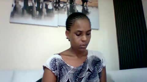 Snapshot of sexyqueen3457132 chatting on October 19, 4:40 pm DOVY ACHIENG online show from October 19, 4:40 pm