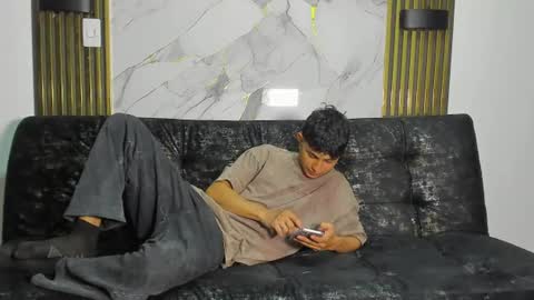 MATIAS-18   THIAHO -18  MAX-19  NICOKALY-19  CAIN-19   MOD ESTEBAN online show from August 4, 7:16 pm
