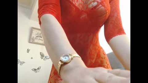 Snapshot of sexysafiravenus chatting on November 11, 5:46 pm Venus Independent Model online show from November 11, 5:46 pm