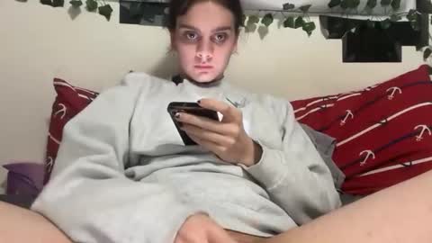 Snapshot of sexyshayla_twink chatting on January 7, 8:55 pm sexyshayla_twink online show from January 7, 8:55 pm