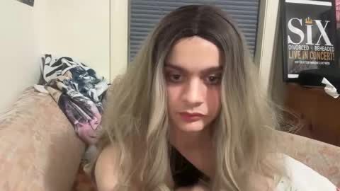 Snapshot of sexyshayla_twink chatting on January 8, 10:45 pm sexyshayla_twink online show from January 8, 10:45 pm