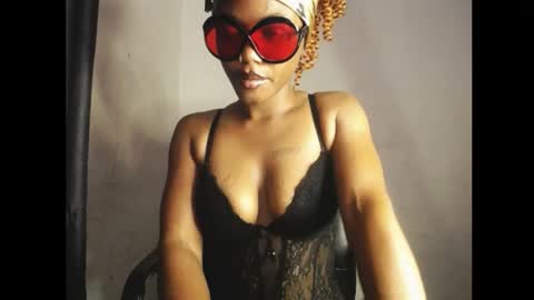 Darkskinned Rae online show from April 29, 8:48 pm