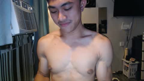 sexystrongcum online show from March 24, 6:07 am