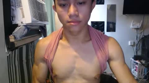 sexystrongcum online show from April 26, 3:04 am