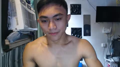 sexystrongcum online show from May 2, 3:00 am