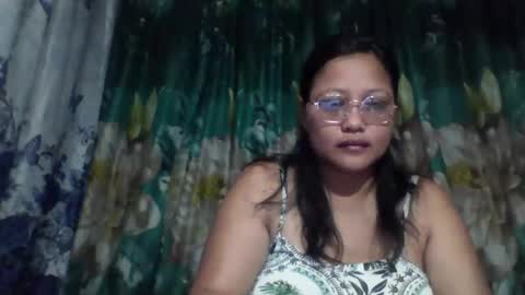 Snapshot of sexysweet0424 chatting on October 30, 7:36 pm sexysweet0424 online show from October 30, 7:36 pm