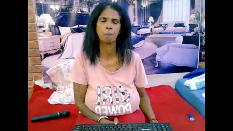 sexyva4u2luv online show from March 14, 8:03 pm