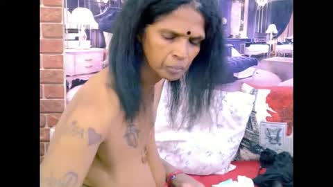 sexyva4u2luv online show from June 4, 6:52 am