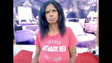 sexyva4u2luv online show from June 15, 6:10 pm
