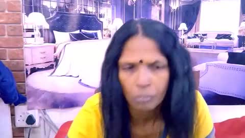sexyva4u2luv online show from July 18, 5:33 am