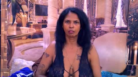 sexyva4u2luv online show from July 20, 6:21 pm