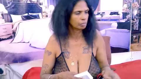 sexyva4u2luv online show from July 25, 6:38 pm
