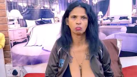sexyva4u2luv online show from July 30, 6:51 pm