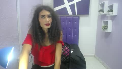 sexywolfnight online show from December 4, 7:44 pm