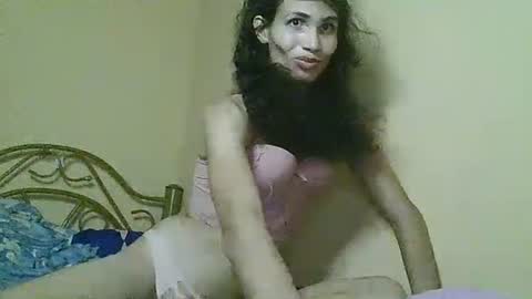 Snapshot of sexywolfnight chatting on May 4, 9:44 pm sexywolfnight online show from May 4, 9:44 pm