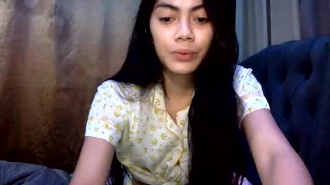 Snapshot of sexyxenaaa chatting on November 14, 2:21 am Xenaaa online show from November 14, 2:21 am