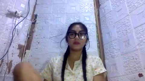 Snapshot of sexyxenaaa chatting on December 2, 6:47 pm Xenaaa online show from December 2, 6:47 pm