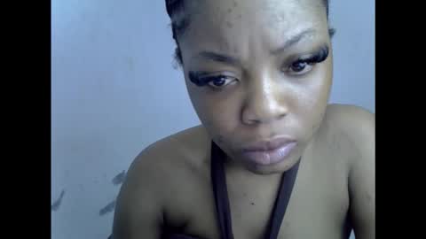 sexyxpeach online show from March 12, 11:11 pm